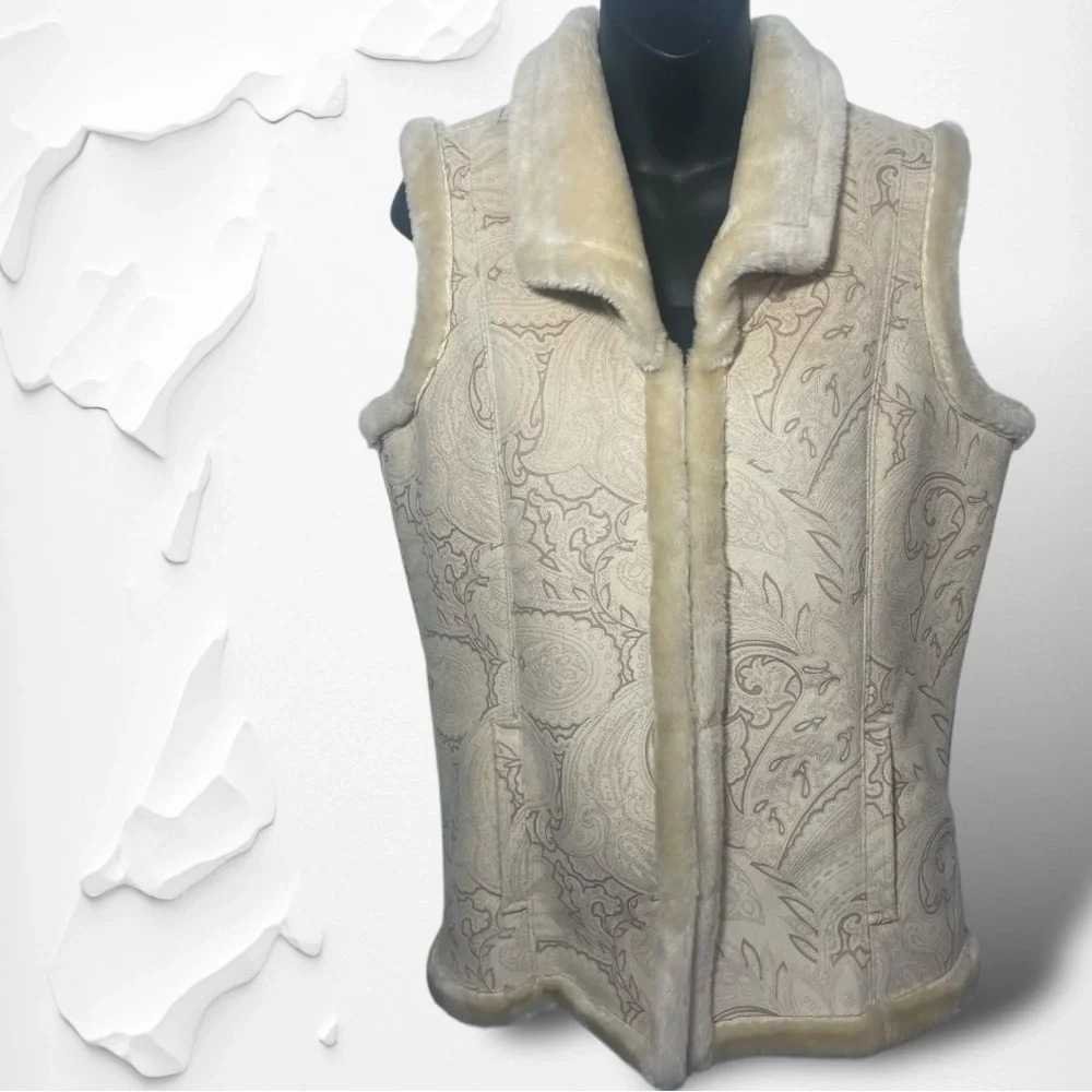 Coldwater Creek Faux Suede Vest Size Small Light Beige